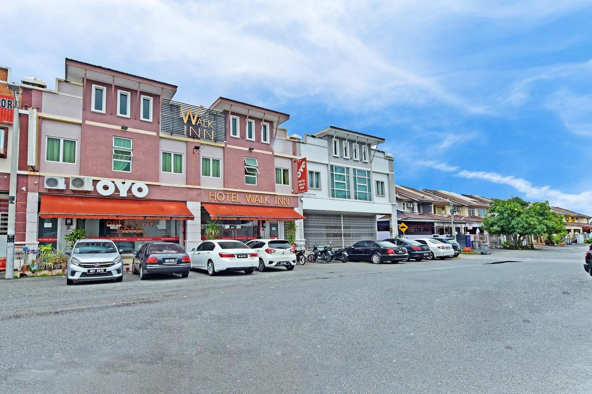 OYO 582 Hotel Walk Inn Kampong Pasir Puteh  Exterior foto